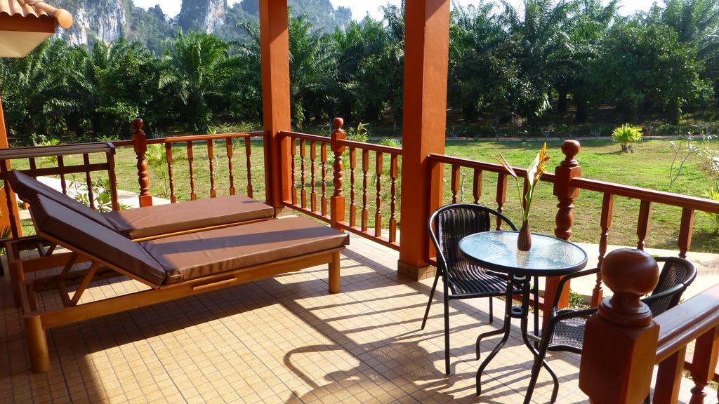 Khao Sok Jasmine Garden Resort - Sha Certified Khao Sok National Park Oda fotoğraf