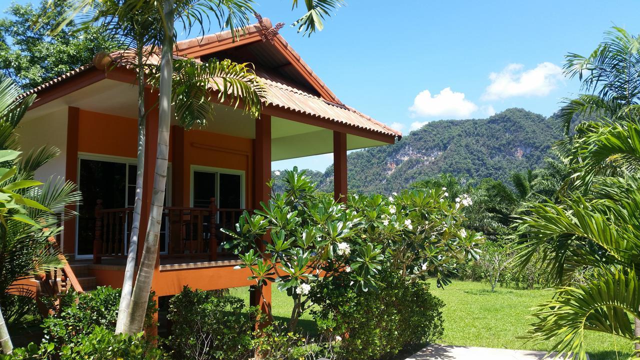 Khao Sok Jasmine Garden Resort - Sha Certified Khao Sok National Park Dış mekan fotoğraf