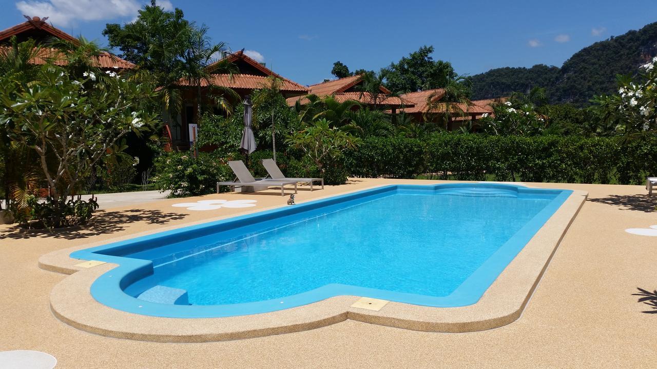 Khao Sok Jasmine Garden Resort - Sha Certified Khao Sok National Park Dış mekan fotoğraf